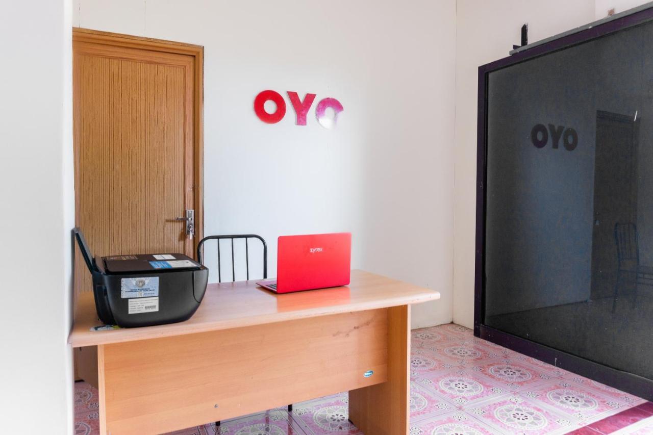 Oyo 3095 Semarapura Homestay Makasar Zewnętrze zdjęcie